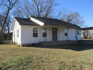 Arkansas River Home For Sale in Haskell Oklahoma