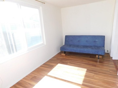 Discover this beautifully updated and hard-to-find 3-bedroom - photo 12