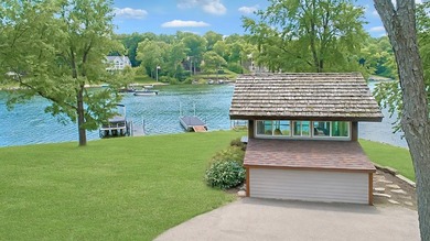 Experience exceptional waterfront living in this one-of-a-kind - photo 3