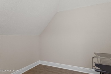 Nestled on a quiet cul-de-sac in the award-winning Ocean Springs - photo 30