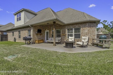 Nestled on a quiet cul-de-sac in the award-winning Ocean Springs - photo 34