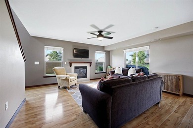 ACCEPTED OFFER - Seller continuing to show for backup offer - photo 7