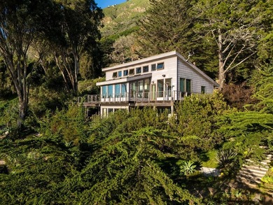 This luxurious oceanfront retreat located a few doors north of - photo 45