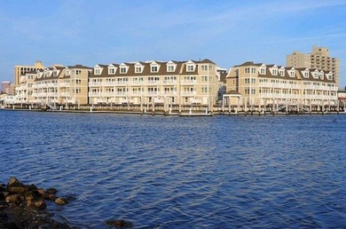 lovely water front views boaters delight 30 ft slip rent out the - photo 1