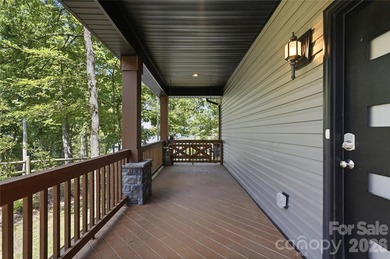 Peaceful waterfront retreat nestled on a beautifully wooded lot - photo 7
