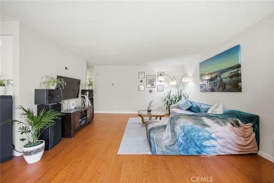 Welcome to this inviting 2-bed/ 2-bath condo the desirable Casa - photo 16