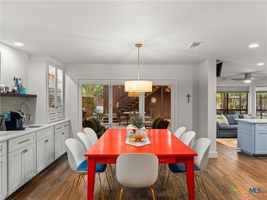 Positioned on prestigious Edgewater Drive in Landa Park Estates - photo 18