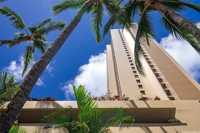 Experience elevated island living from the 37th floor of Chateau - photo 25