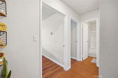 Welcome to this inviting 2-bed/ 2-bath condo the desirable Casa - photo 25