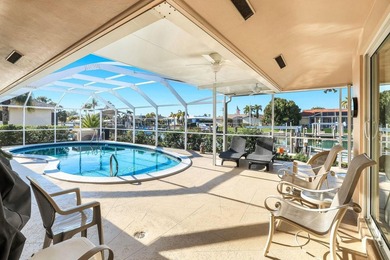 ***ONE OF THE BEST DEALS ON MARCO ISLAND*** This charming and - photo 26