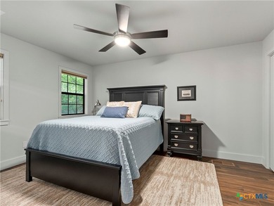 Positioned on prestigious Edgewater Drive in Landa Park Estates - photo 28