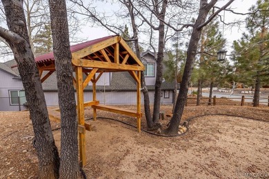 Welcome to this beautiful 4-bedroom, 3-bath mountain retreat - photo 30