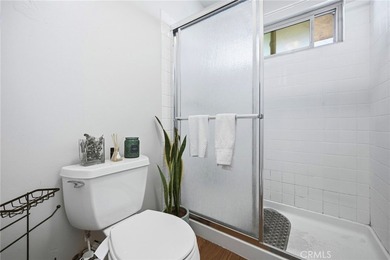 Welcome to this inviting 2-bed/ 2-bath condo the desirable Casa - photo 31