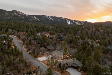Welcome to this beautiful 4-bedroom, 3-bath mountain retreat - photo 33
