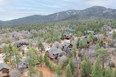 Welcome to this beautiful 4-bedroom, 3-bath mountain retreat - photo 37