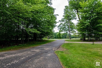 Design your home on this lovely vacant lot located on the - photo 5
