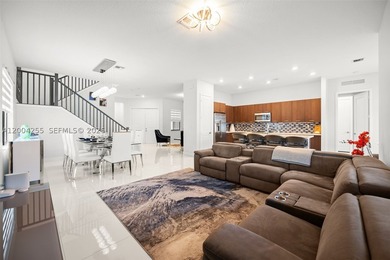 Located in the prestigious Marbella subdivision in Miramar, this - photo 3