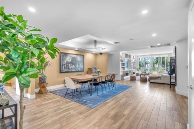 Spacious 3BD/3BA residence offering 2,510 SF in the highly - photo 4