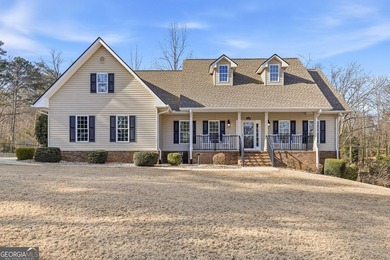 (private lake, pond, coastal) Home For Sale in Cornelia Georgia