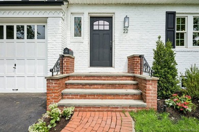 Welcome to 22 Shorehaven Lane - a beautifully reimagined home in - photo 2
