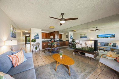 Kamaole Sands is ideally situated in South Maui, just across the - photo 5