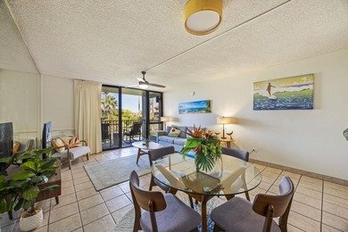 Kamaole Sands is ideally situated in South Maui, just across the - photo 7