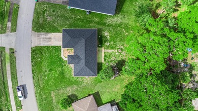 FRESHLY REMODELED Palm Bay home featuring a brand-new roof - photo 29