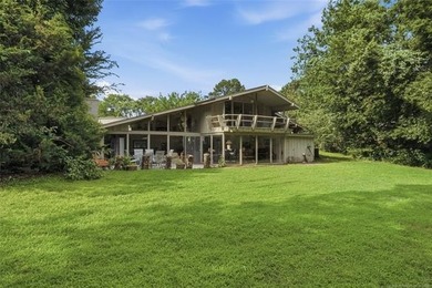Enjoy lake living at its finest in this waterfront home located - photo 31