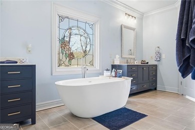 Enjoy refined mountain living with expansive, uninterrupted - photo 35
