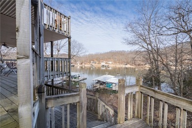 **Lakefront Home with 3 Acres ** One owner Custom Built Home - - photo 37