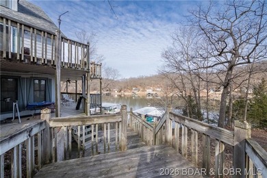 **Lakefront Home with 3 Acres ** One owner Custom Built Home - - photo 37