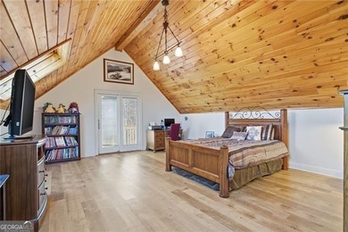 Enjoy refined mountain living with expansive, uninterrupted - photo 46