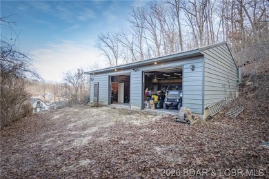 **Lakefront Home with 3 Acres ** One owner Custom Built Home - - photo 48