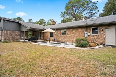 This stunning mid century modern home offers the perfect blend - photo 50
