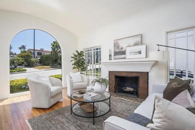 Welcome to this beautifully renovated single level Spanish home - photo 4