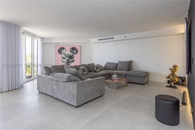 3 bedrooms, 3 bathrooms townhouse featuring unobstructed - photo 2