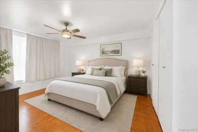 Discover modern comfort and convenience in this beautifully - photo 4