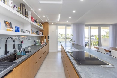 3 bedrooms, 3 bathrooms townhouse featuring unobstructed - photo 8