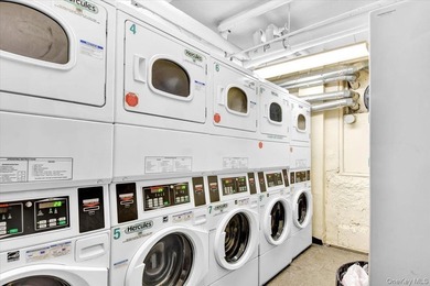 Discover modern comfort and convenience in this beautifully - photo 10
