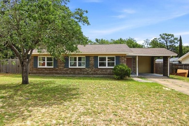 Great Investment or Starter Home in Shalimar! Solid block/brick - photo 1