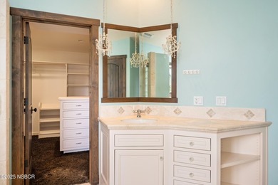 Discover an extraordinary opportunity in the heart of Santa Ynez - photo 33