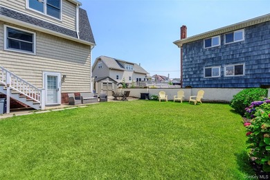 Enjoy the ultimate coastal lifestyle in this exceptional - photo 41