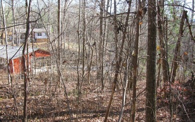 **Excellent building lot in Pinecrest subdivision **Homesite has