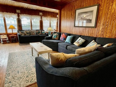 2nd row, ocean views from this classic beach cottage. Relax to - photo 8
