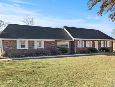 (private lake, pond, coastal) Home For Sale in Trinity Alabama