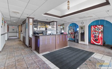 Excellent opportunity to acquire a bay front 50 room hotel in a - photo 6