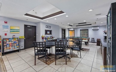 Excellent opportunity to acquire a bay front 50 room hotel in a - photo 8