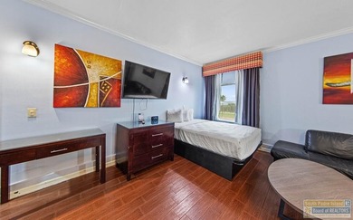 Excellent opportunity to acquire a bay front 50 room hotel in a - photo 9