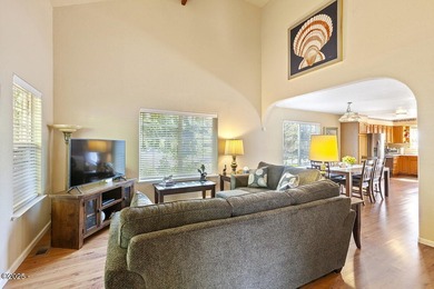 Beautiful 3-Bedroom Home in the Heart of Lincoln City Move right - photo 5