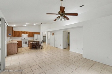 Make this 4 Bedroom Pool Home your DREAM HOME exactly how you - photo 16